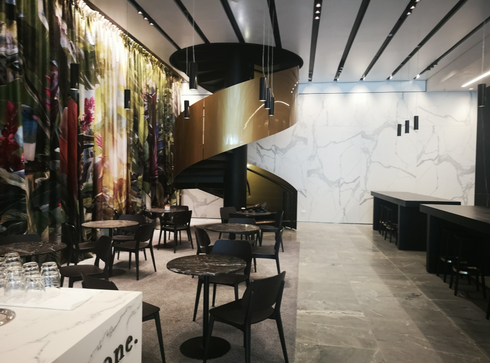 Sylvia park staircase and Statuario