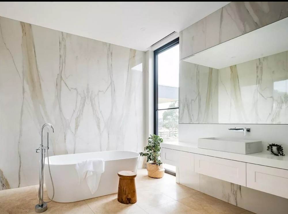 Calacutta Gold porcelain bathroom v2