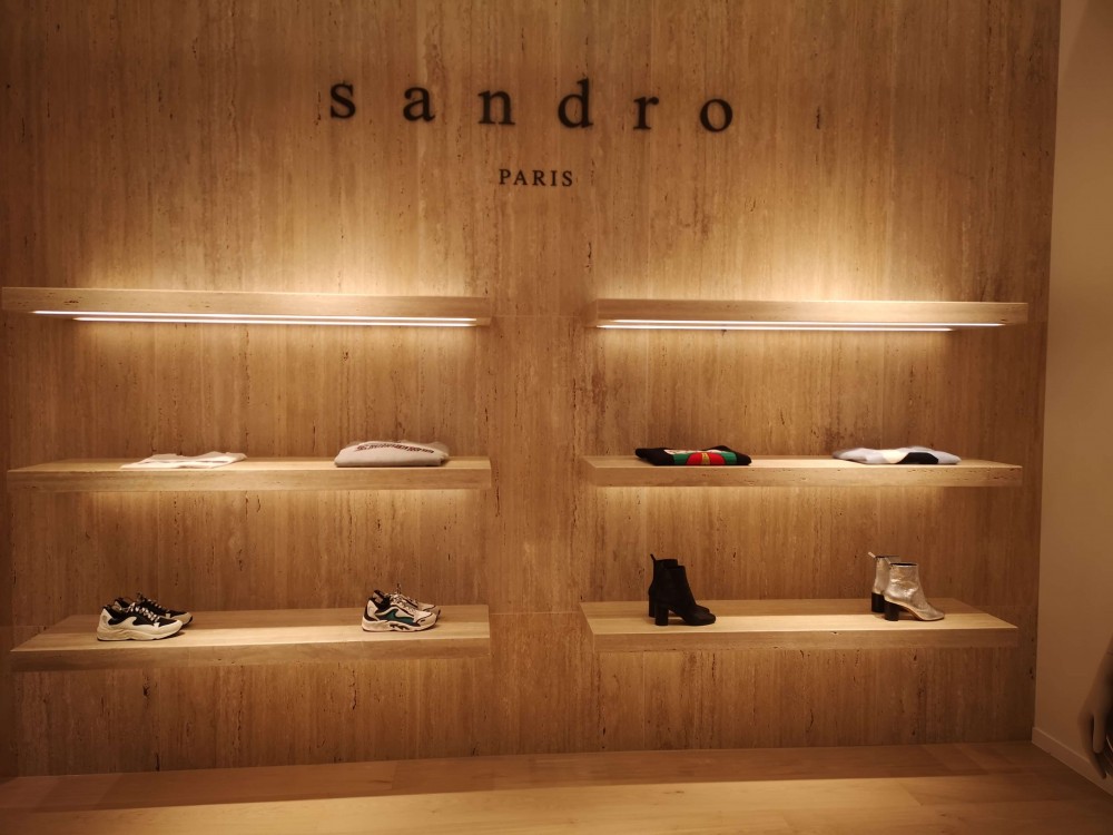 Paris Sandro interior shelving 1